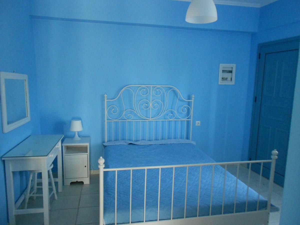 Apartment Blue White House *