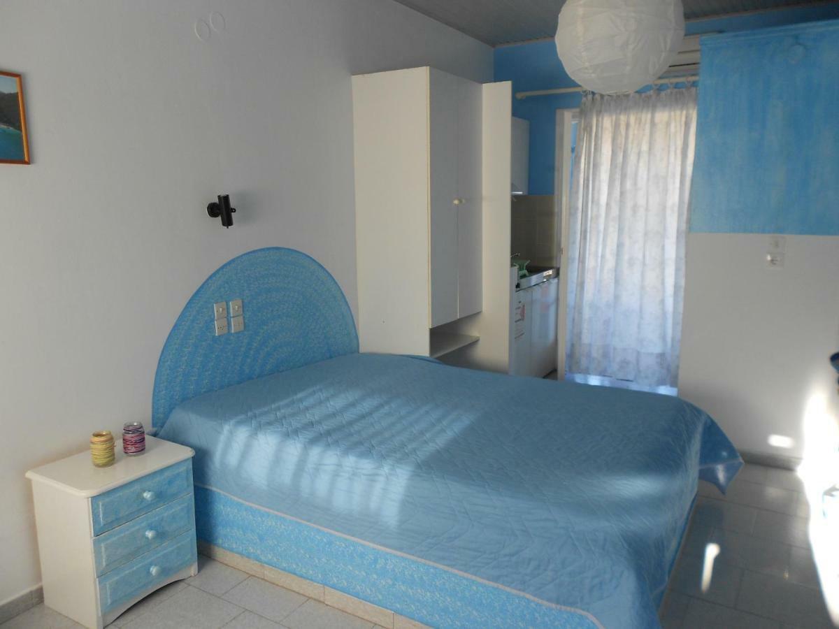 Apartment Blue White House Kalamitsi (Lefkada)
